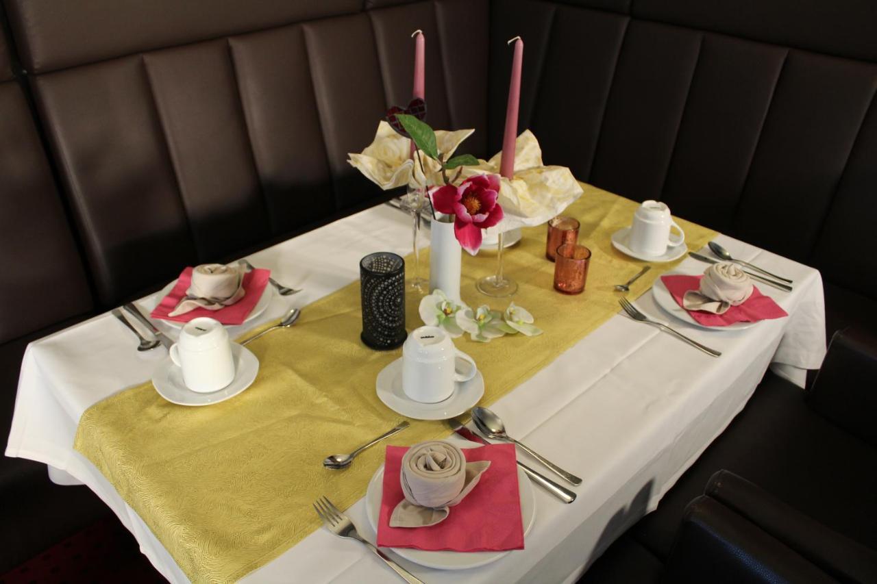 H+ Hotel Erfurt Ngoại thất bức ảnh